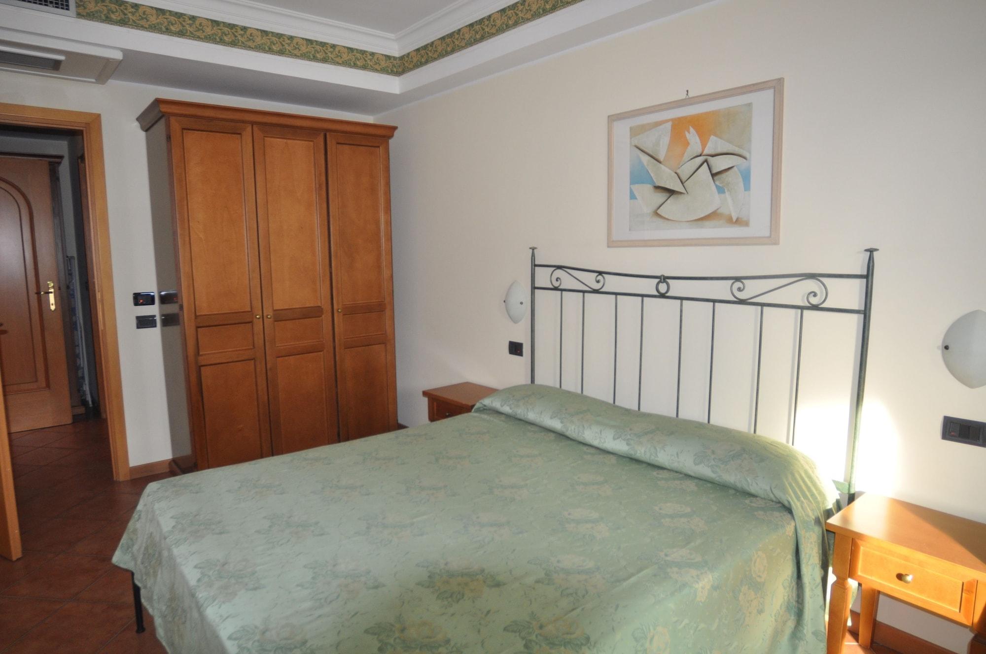 Carpediem Roma Golf Club Marco Simone Exterior photo